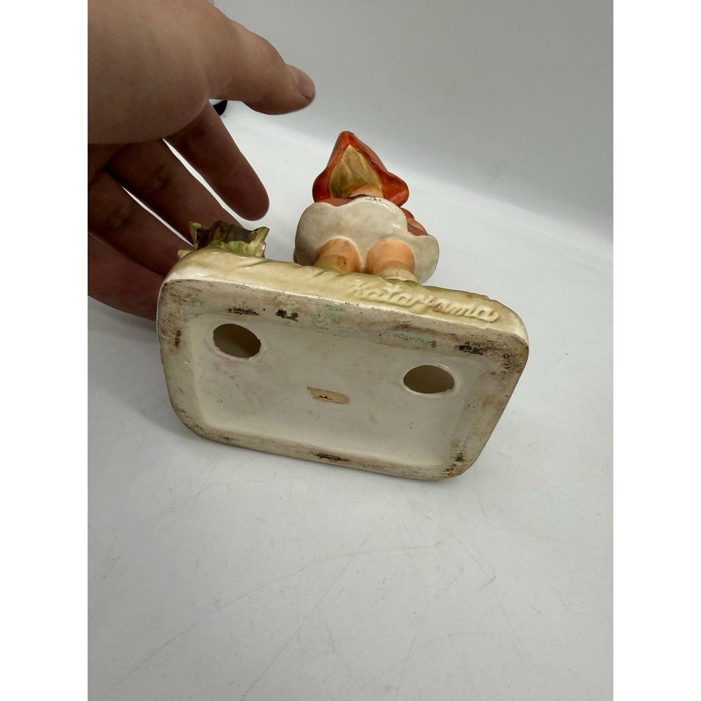 Lot of 4 handmade Moorcraft figures of two bunnies of a girl and a boy farmers - Picture 10 of 16
